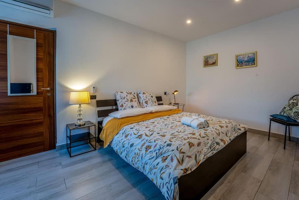 Appartamento Borgo Antico Paruzzaro Buitenkant foto